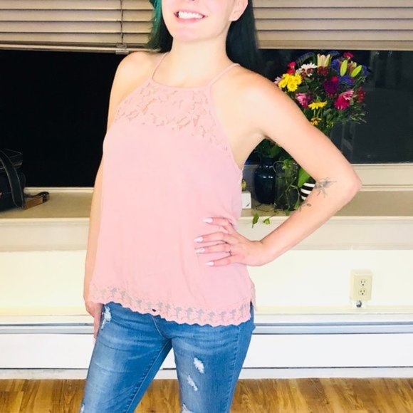 FOREVER 21 Baby Pink Lace Front Camisole GUC! - Picture 1 of 5